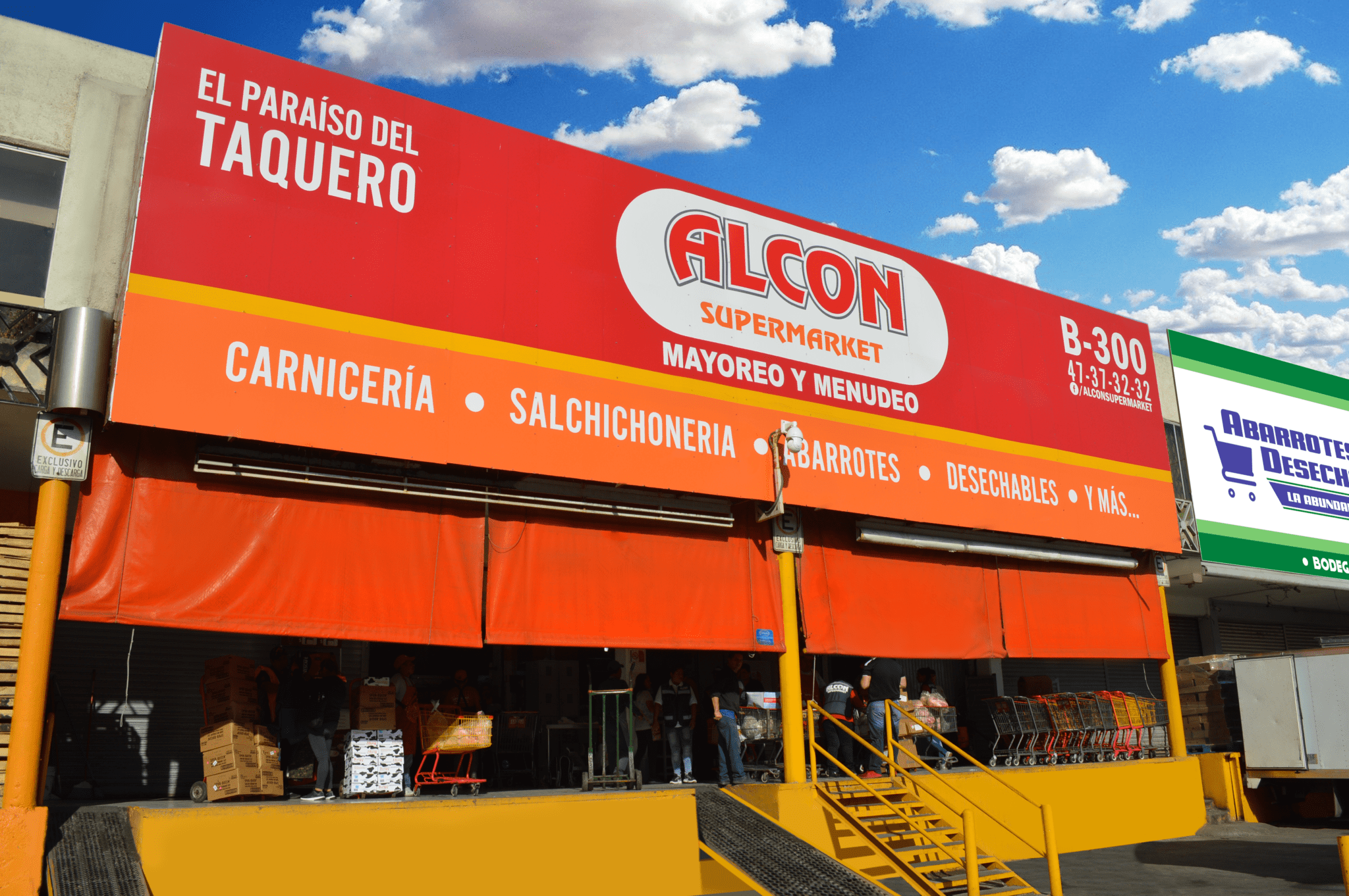 Exterior Alcon supermarket